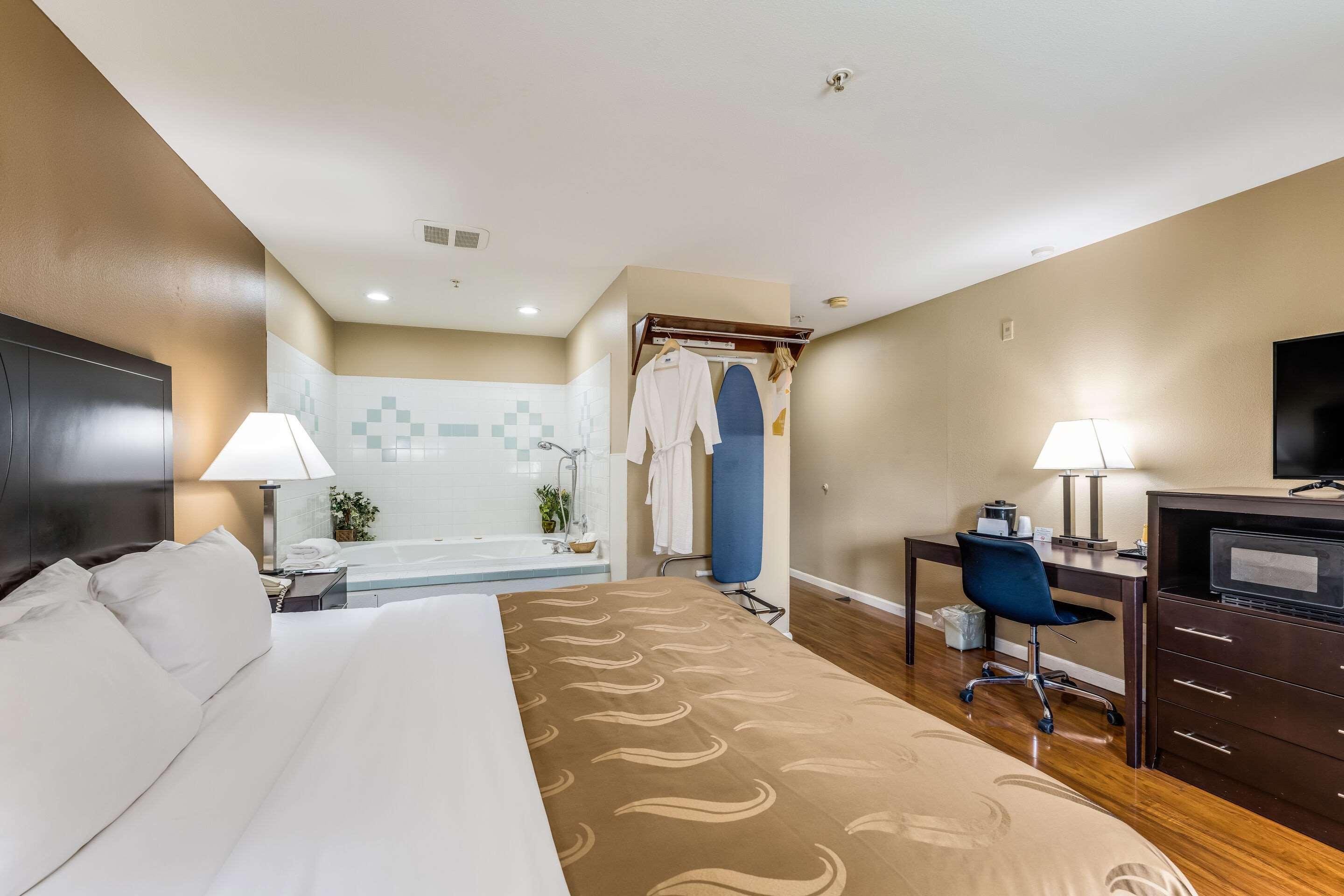 Quality Inn Cle Elum-Ellensburg Exteriör bild