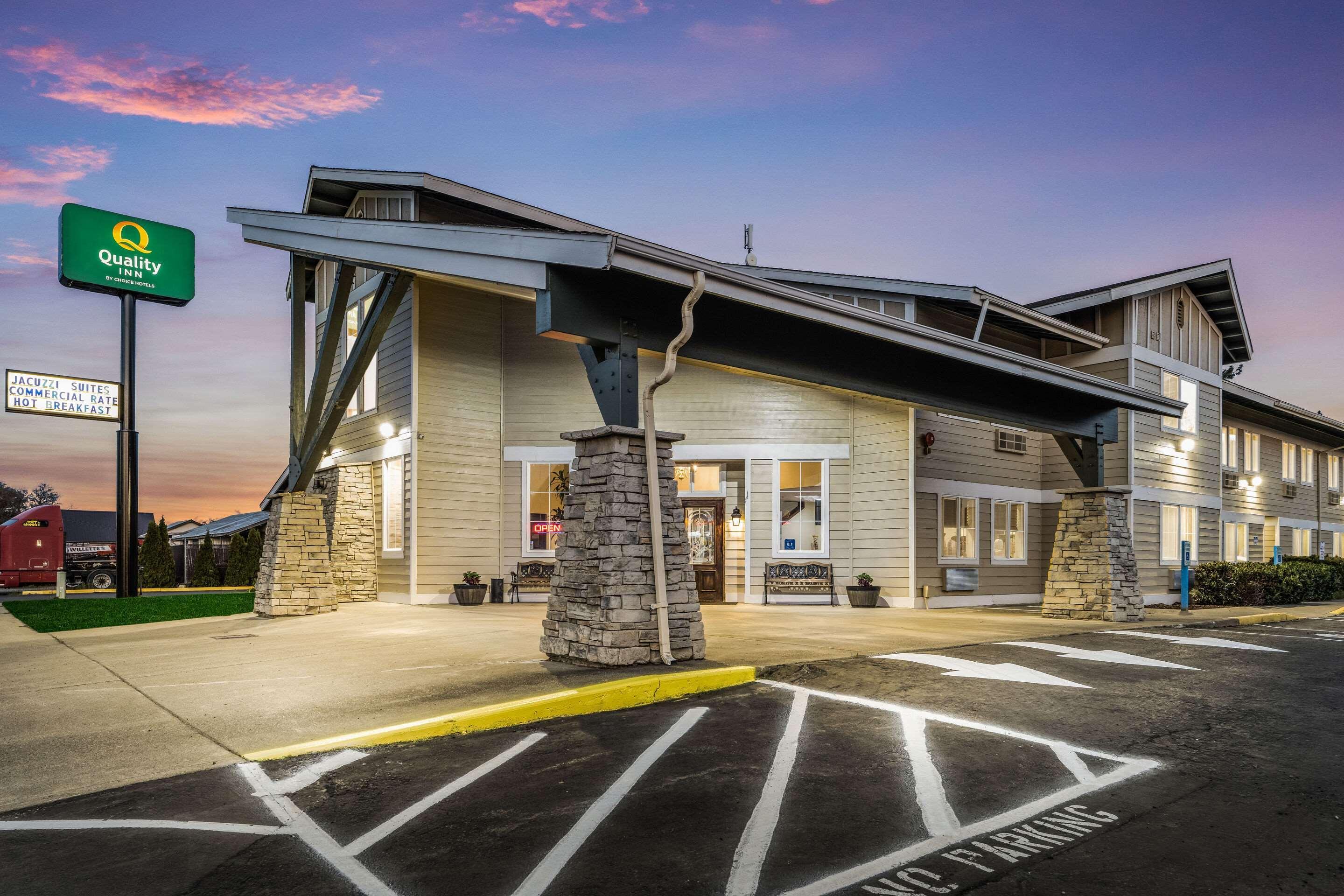 Quality Inn Cle Elum-Ellensburg Exteriör bild